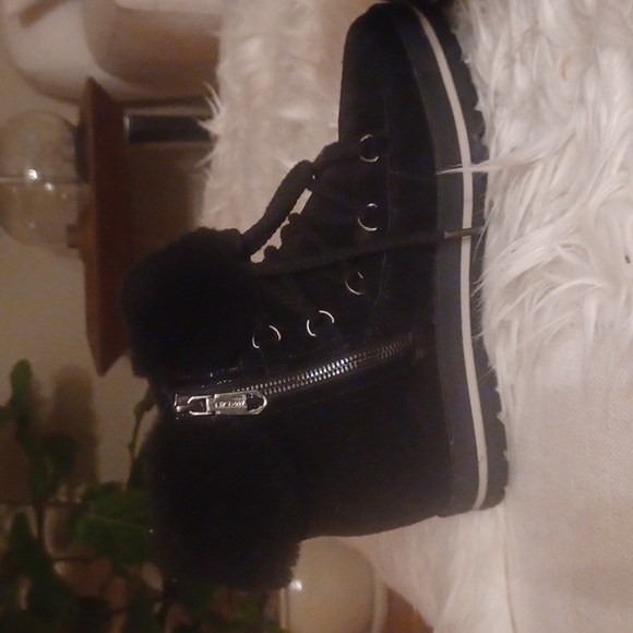 Marc Cain suede booties size 38 - Picture 4 of 4